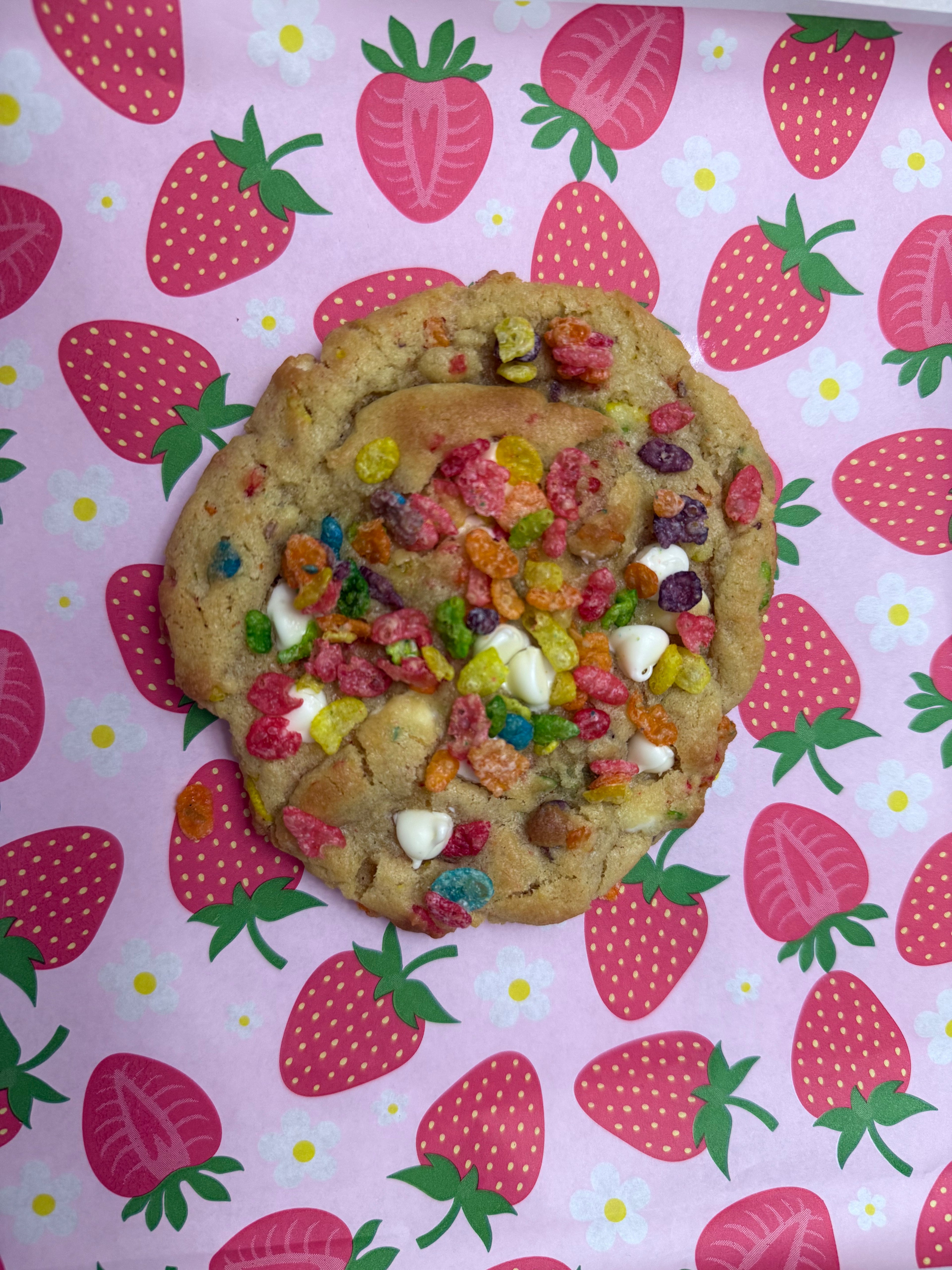 ✨ Fruity Pebbles Cookie